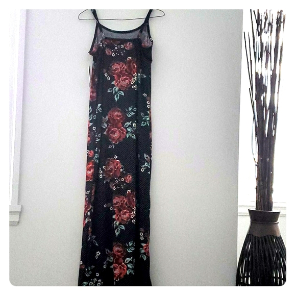 MAGAZINE floral maxi dress - Picture 1 of 4